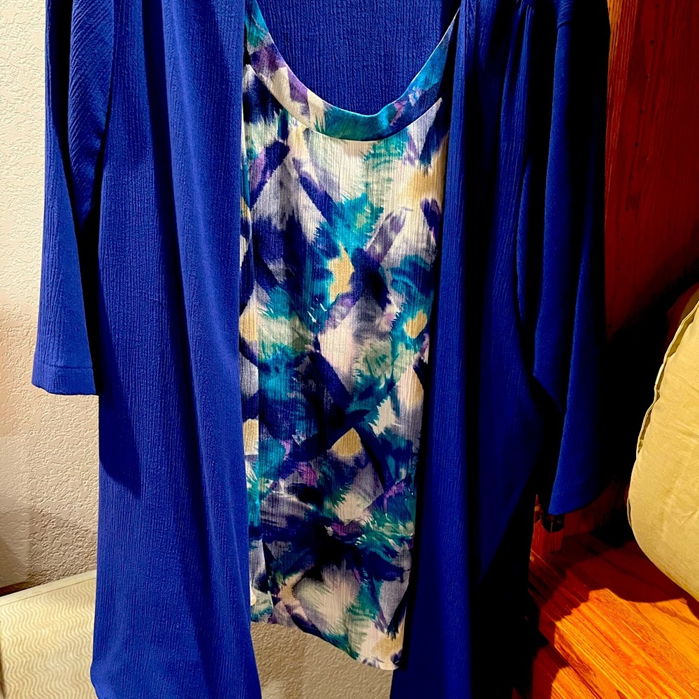 Two piece pant suit